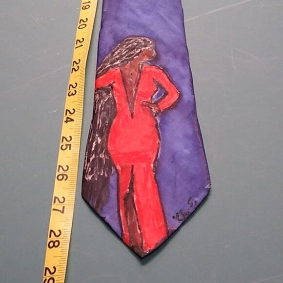 Stylish Signed Blue and Women in Red Dress Tie with Smooth Finish - Picture 4 of 6